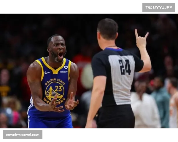 战术复盘：勇士队如何利用“库里-格林”挡拆破解联防